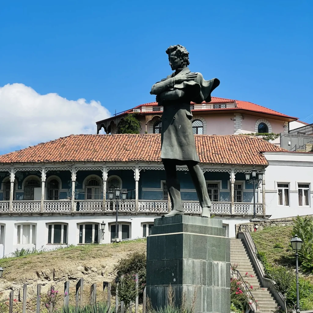 Nikoloz Baratashvili Statue